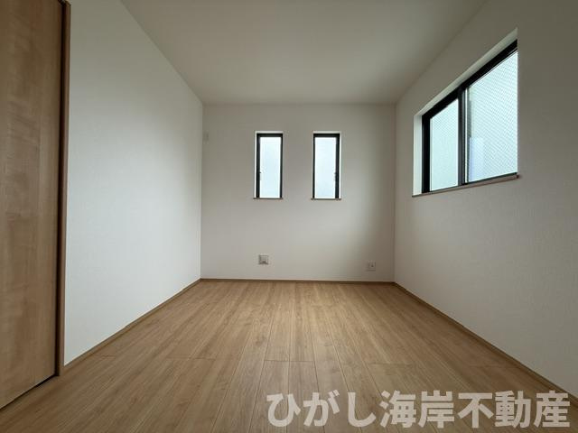 平塚市西真土1丁目 　新築戸建　全16棟の洋室|6帖　洋室