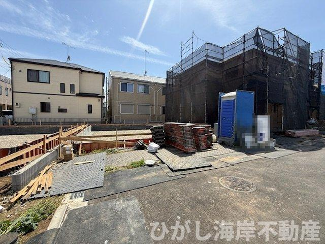 平塚市西真土1丁目 　新築戸建　全16棟の外観|4月18日撮影　建築中　現地外観