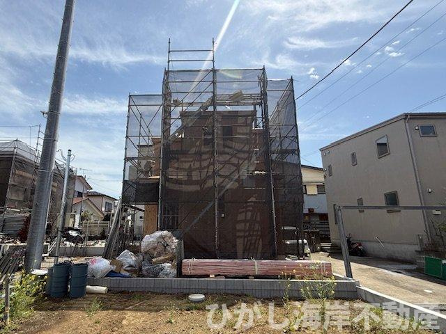 平塚市西真土1丁目 　新築戸建　全16棟の外観|4月18日撮影　建築中　現地外観