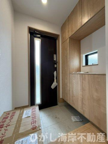 平塚市西真土1丁目 　新築戸建　全16棟の玄関|玄関