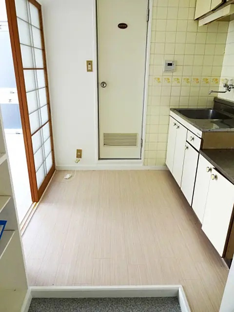 シャルマン甲南の玄関
