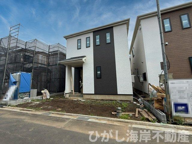 平塚市西真土1丁目 　新築戸建　全16棟の外観|6月15日撮影　建築中　現地外観