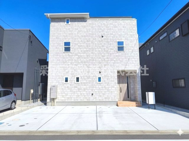 飯能市緑町　注文住宅のような新築戸建て