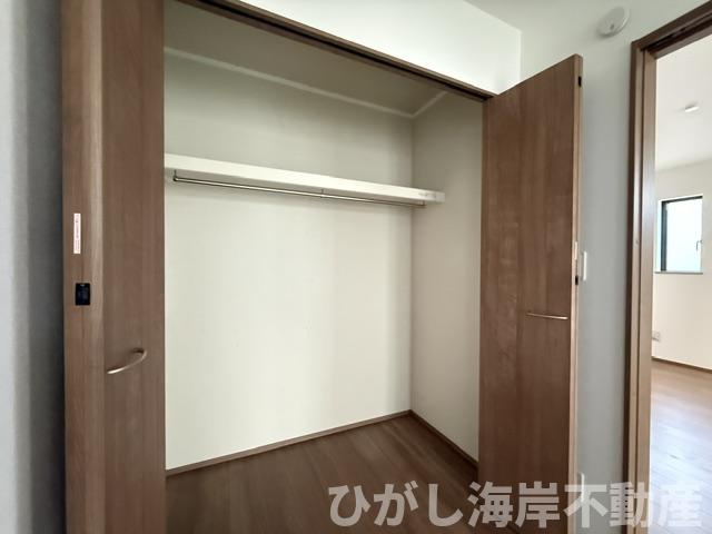 平塚市西真土1丁目 　新築戸建　全16棟の収納|各居室　収納スペース付き