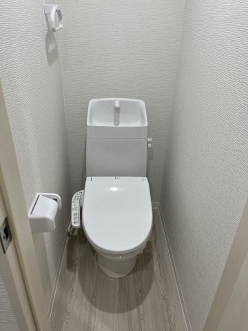 清瀬市松山２丁目のアパートのトイレ
