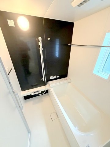 八王子市小宮町　新築戸建の浴室