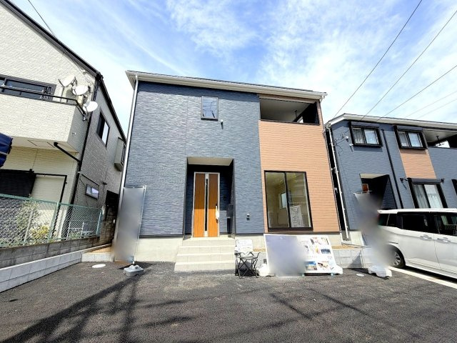 八王子市小宮町　新築戸建の外観