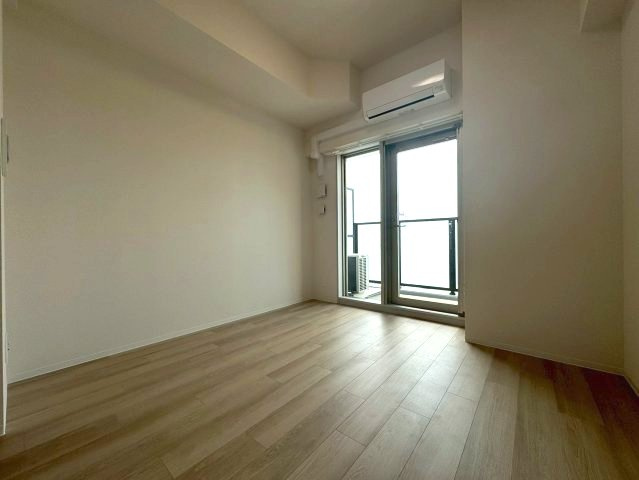 ディアレイシャス名古屋大須通　名古屋市賃貸　仲介手数料無料の居間・リビング