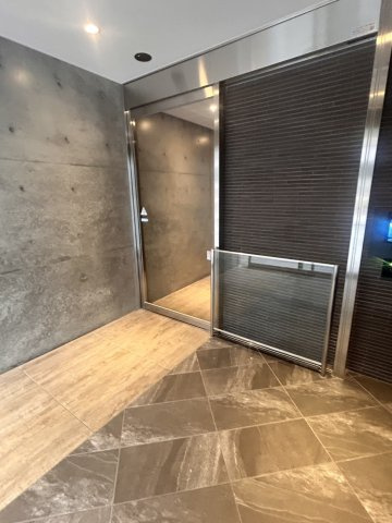 LUMIEC BUNKYO YUSHIMAのエントランス