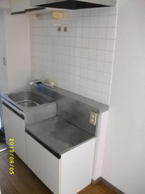 渋谷区富ヶ谷２丁目の賃貸マンションのキッチン
