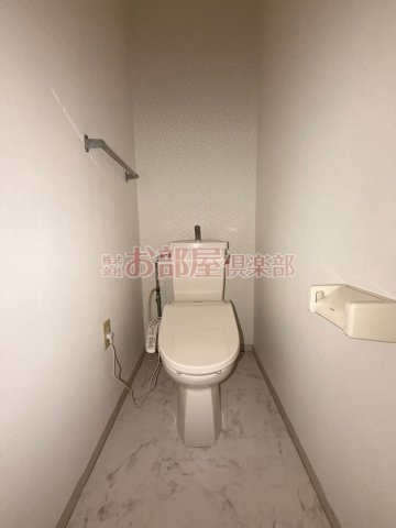 ベルナールⅡB棟のトイレ|シンプルで使いやすいトイレです