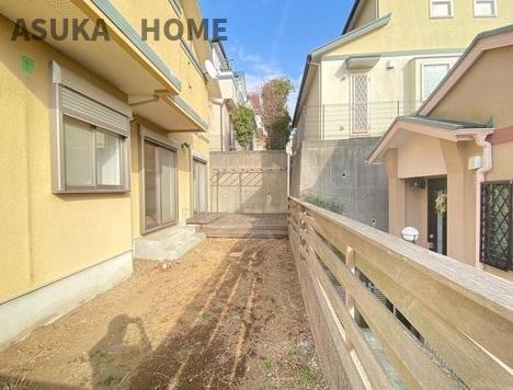 泉区岡津町の庭|お庭はガーデニングや家庭菜園など楽しみが増えますね。