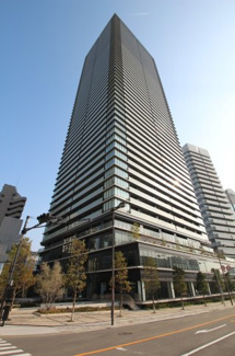 【外観】 | ザ・パークハウス中之島タワー | 【外観】地上55階建ての超高層タワーマンション！！総戸数894戸、中之島を代表する大型レジデンス！