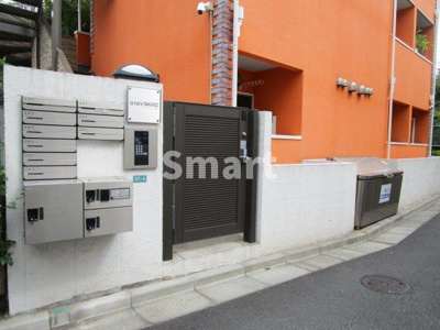 【エントランス】 | ラマーリエ中野