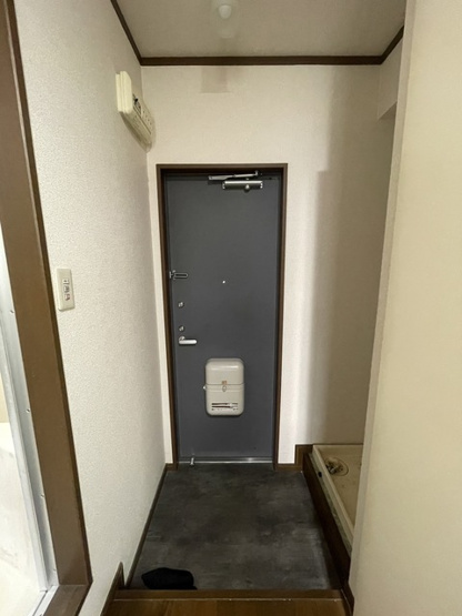 【玄関】 | ハイツシャルマン