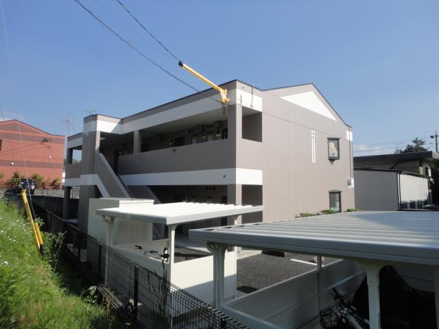 ロイヤルパインズＡ棟