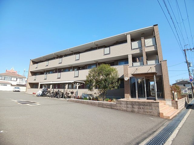 グラン　ラトゥール