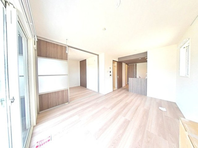 ※施工中の新築物件です。