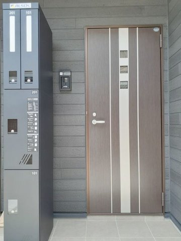 ユニヴェールの玄関
