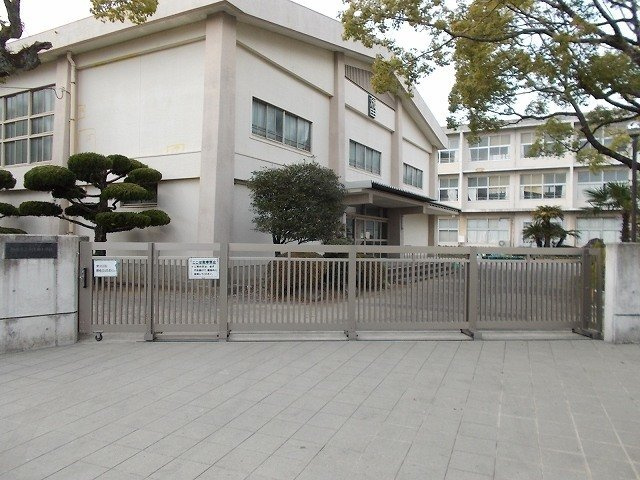 ユニヴェールの周辺|静岡市立千代田小学校まで280m