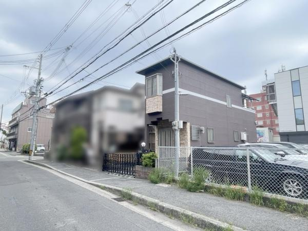 【前面道路含む現地写真】 | 休日にはご家族連れで賑わうショッピングモールで、お買い物もお食事も楽しめます♪