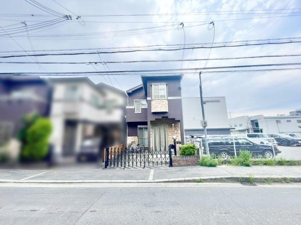 【前面道路含む現地写真】 | 当物件については、居住中の為見学日程を別途営業担当よりお電話で調整させて頂くことがございます。予めご了承くださいませ。