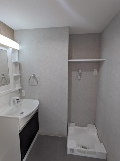 【洗面所】 | Apartment風音 | シャンプードレッサー