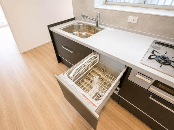 横浜市旭区笹野台４丁目の中古一戸建のキッチン|食洗機