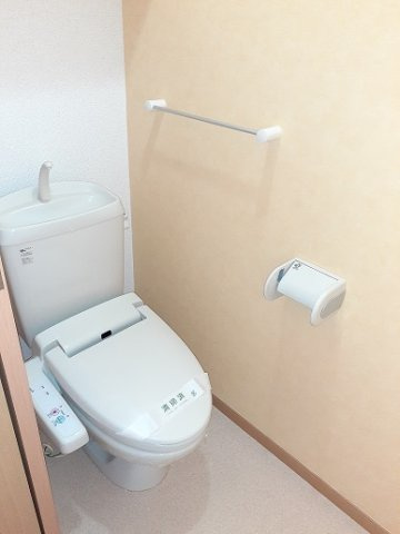 サニ－・ヒルズＤのトイレ
