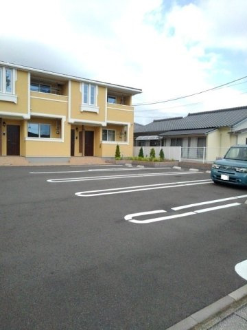 Ｈ・ＣＡＮＴＩＫ　Ⅵの駐車場
