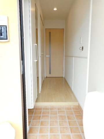 Ｈ・ＣＡＮＴＩＫ　Ⅵの玄関