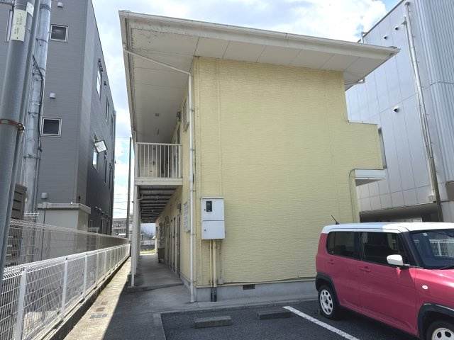フラッツネオシティーの外観