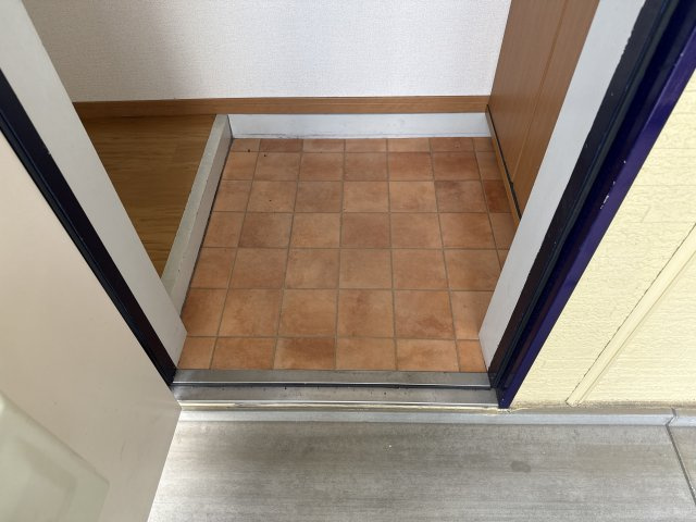 フラッツネオシティーの玄関