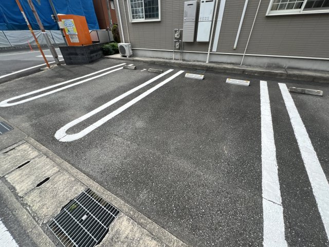 スマイル　タウンＢの駐車場