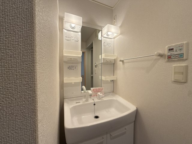 ピエデルモンテ・Ｍ　Ａの洗面所