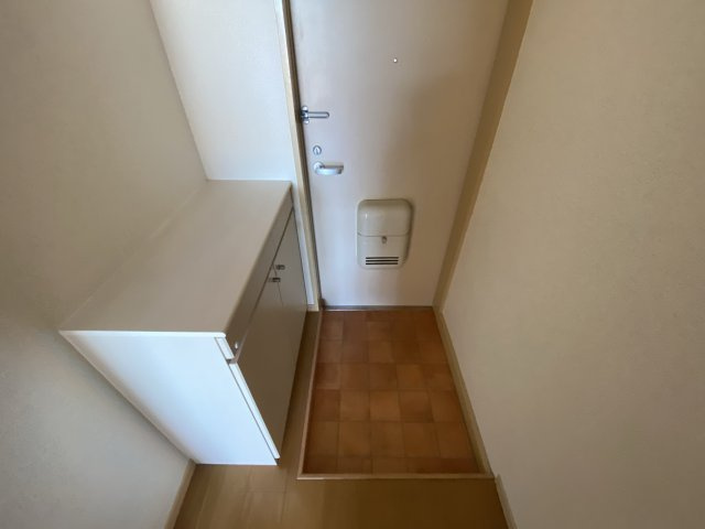 エスポワール鎌倉の玄関