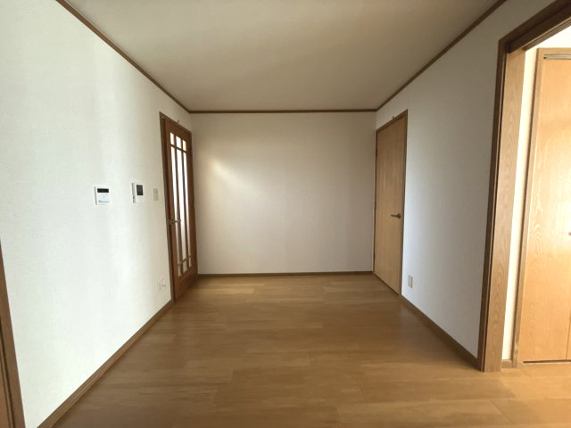 グリーンハウス継の居間・リビング