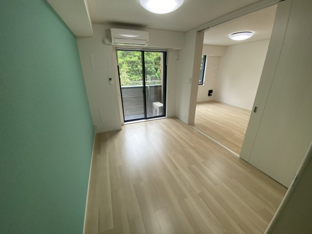 クレシェントの寝室