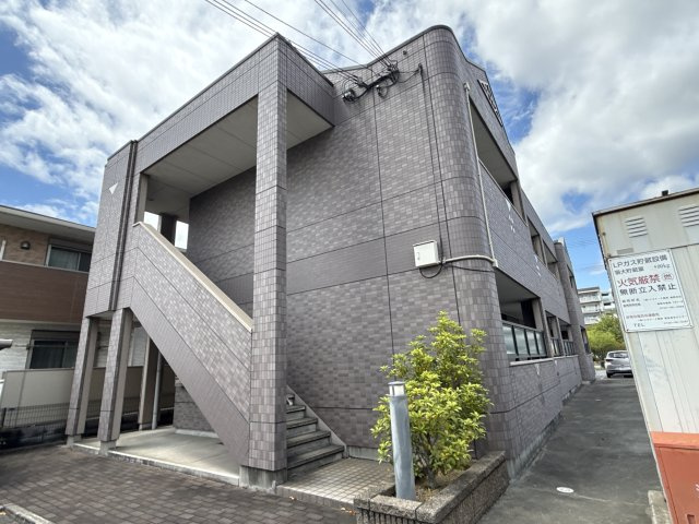 グランチェスタＥａｓｔの外観