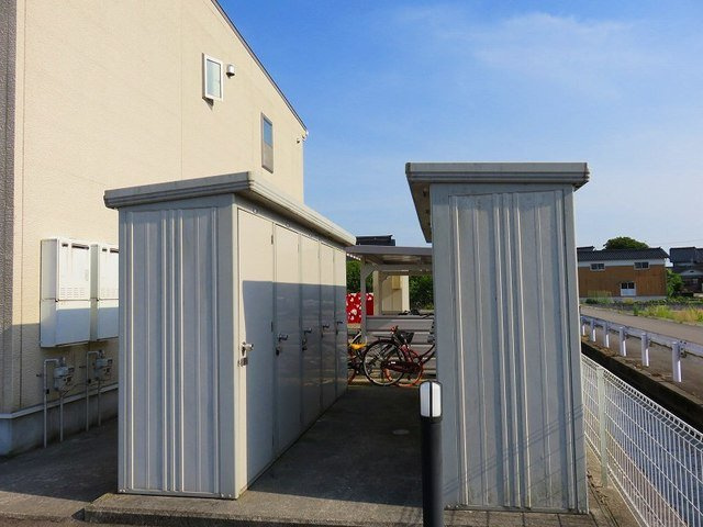 ネオ・ビスタ　Ⅱの駐車場|駐車場があります