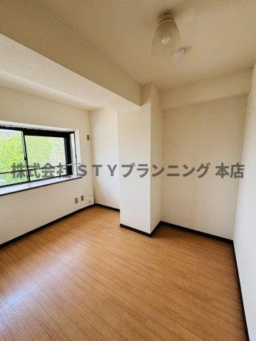 仲介手数料0円！第二森ビルの洋室