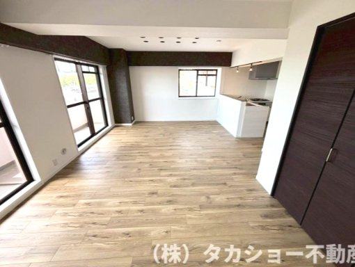 【居間・リビング】 | サンビュー光風台 | おしゃれな居間です