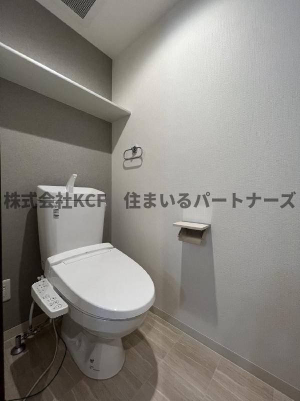 ボワットノワールのトイレ|落ち着いた色調のトイレです