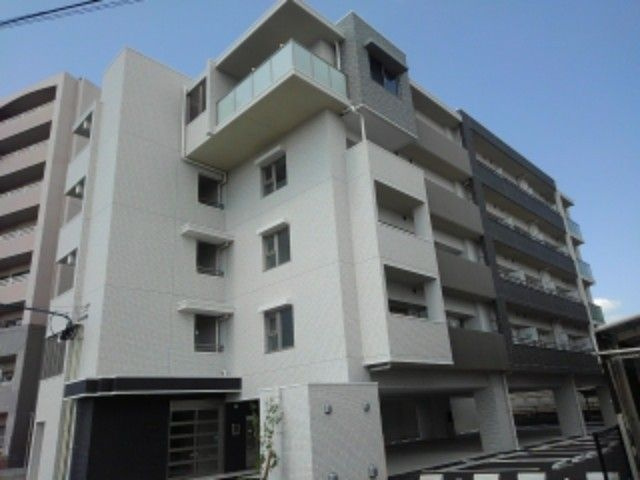 アムール　レヴール