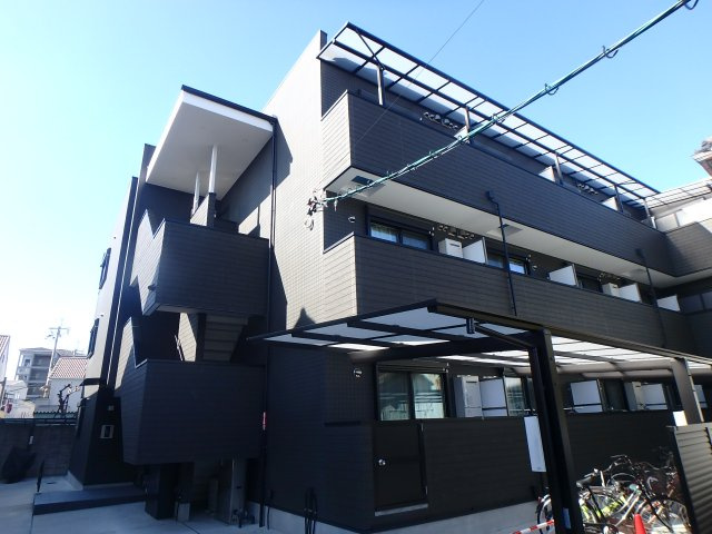 リビングライフ長瀬WEST