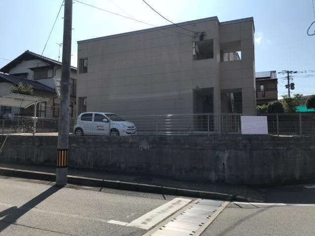 ノーブルパレスのエントランス