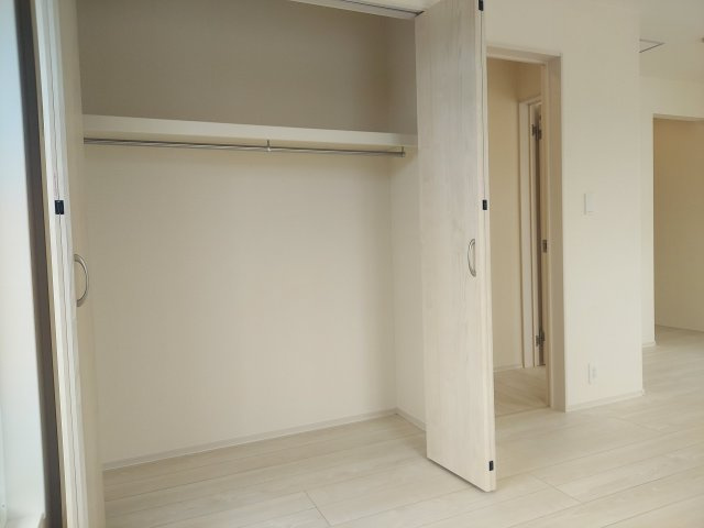 宝塚市山本台3丁目新築一戸建の洋室|2階洋室約11帖