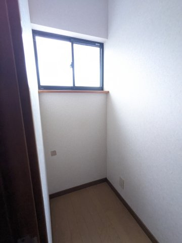 住建ハイツ