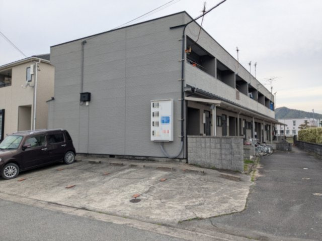 住建ハイツの外観