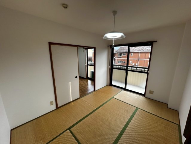 フォブール久松の和室